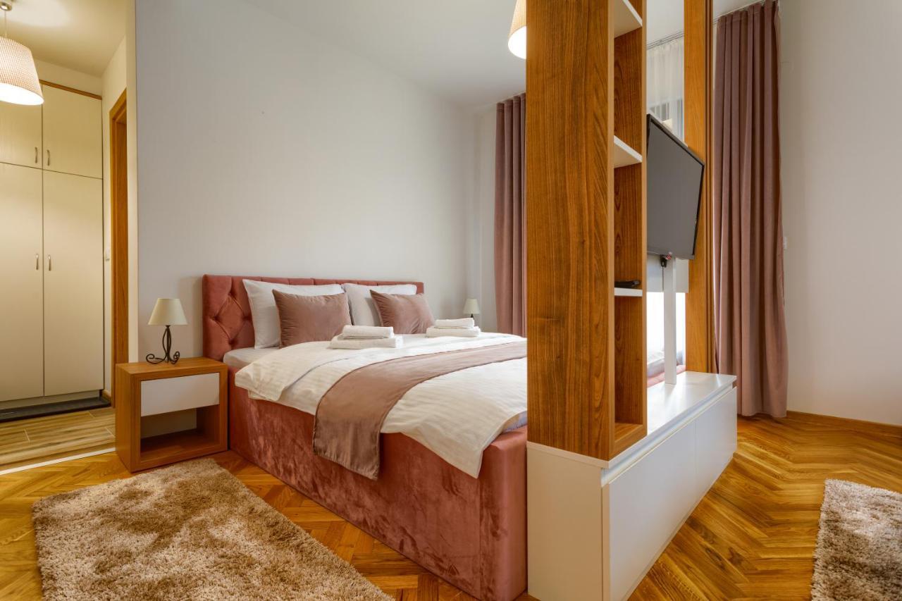 Stojanovic Apartment *